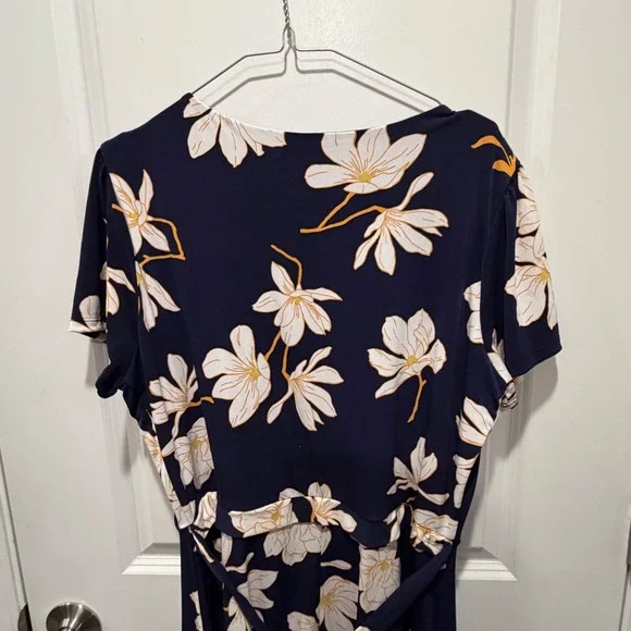 Tahari Women Dress Floral Faux Wrap Navy Blue Short Sleeve XL - Picture 9 of 13